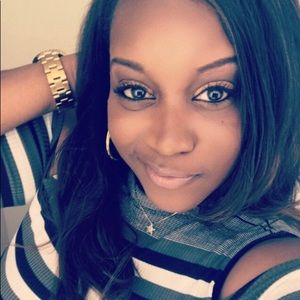 Meet your Posher, Brittney